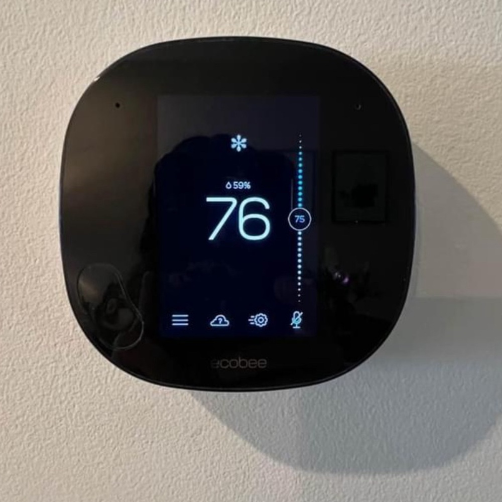 ecobee Smart Thermostat w/Voice Control EUC Smart Technology-Multiple Available